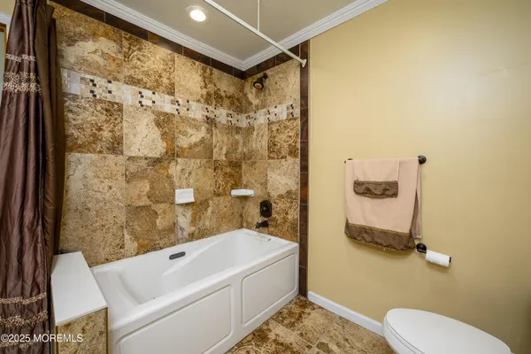 $759,000 | 205 Frank Applegate Road, Jackson, NJ 08527