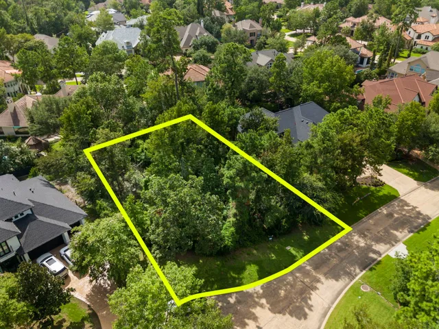 $825,000 | 11 Bunnelle Way, The Woodlands, TX 77382