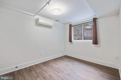 $315,000 | 1514 Newton Street Northwest, Unit B2, Washington, DC 20010