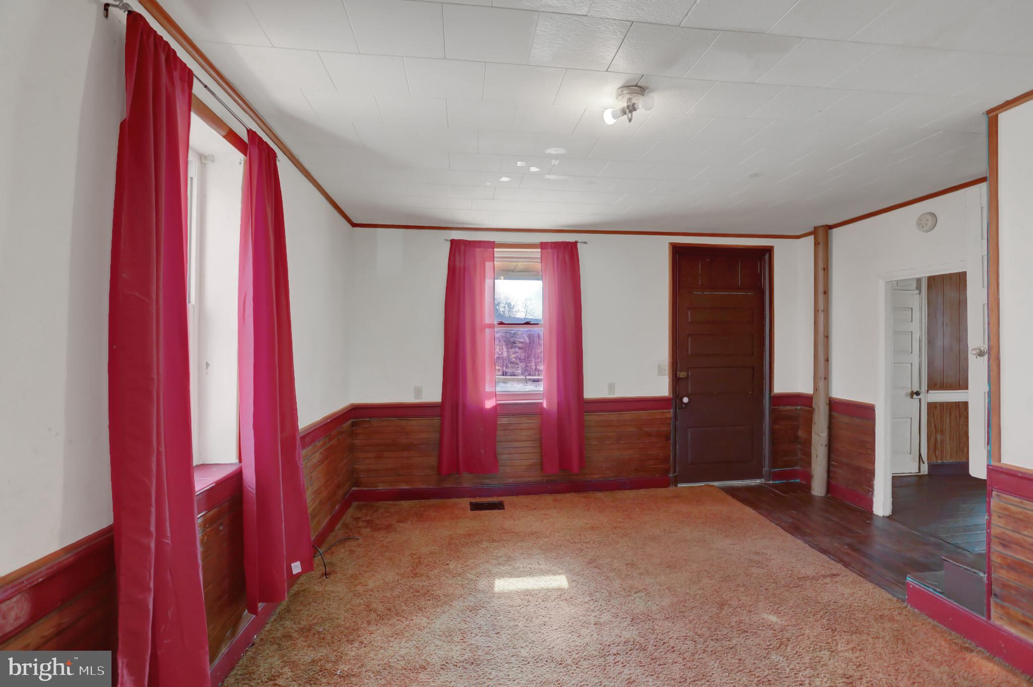 319 Perry Valley Road Millerstown, PA 17062 - Photo 11 of 27 Gallery Image 11
