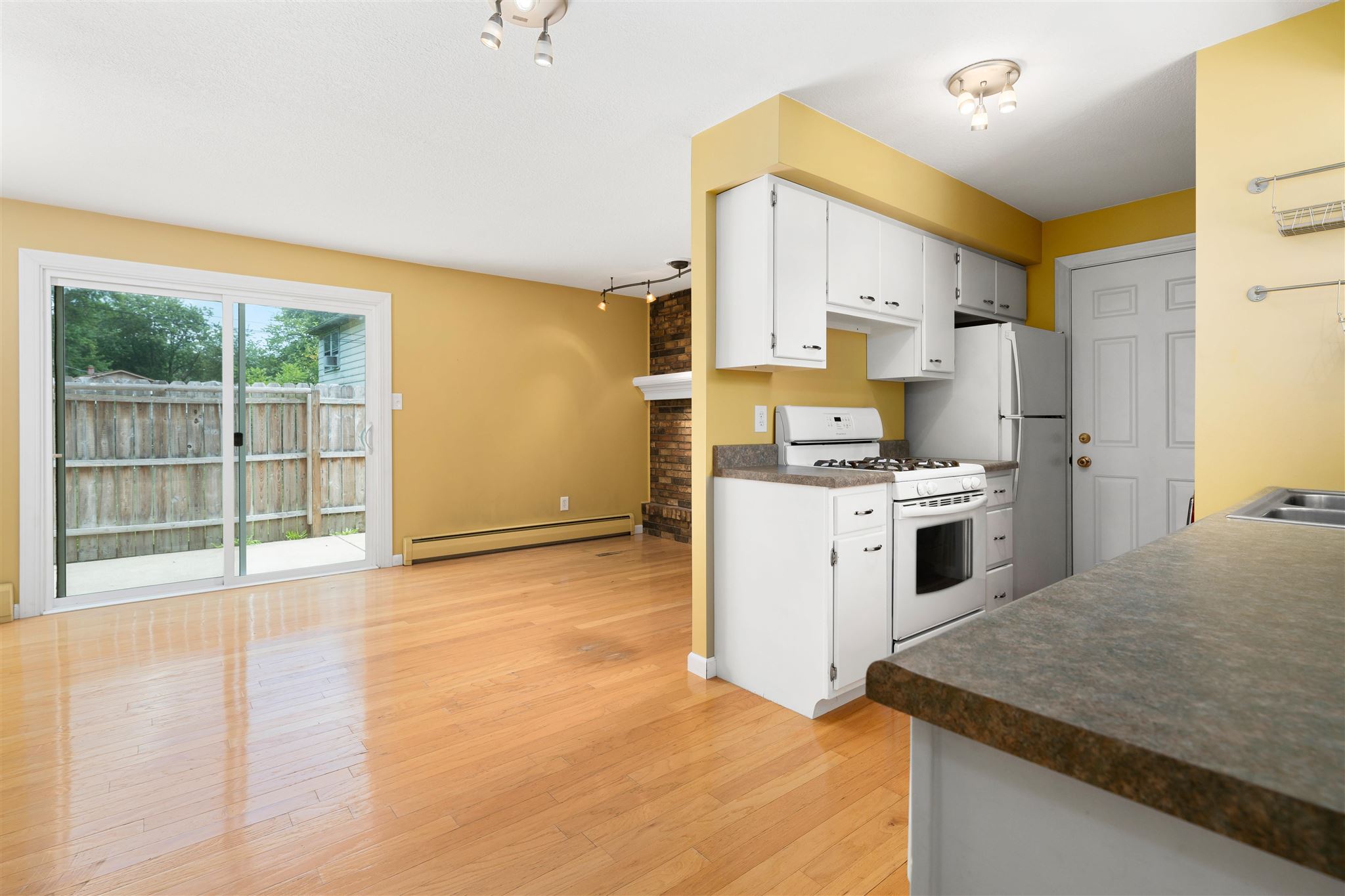 5107 Martinique Road Fort Wayne, IN 46815 - Photo 9 of 36 Gallery Image 9