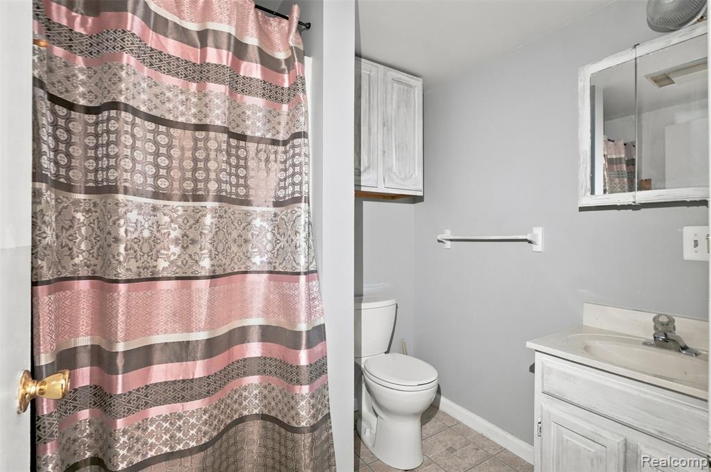 5161 Parker Road Fort Gratiot, MI 48059 - Photo 51 of 64 Gallery Image 51