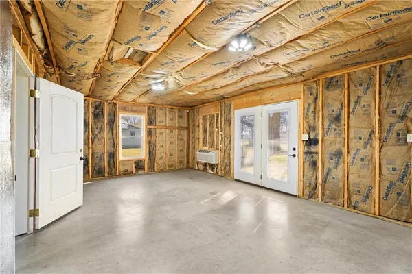 $64,900 | 609 North Wood Street, Caney, KS 67333