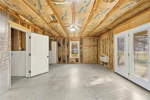 $64,900 | 609 North Wood Street, Caney, KS 67333