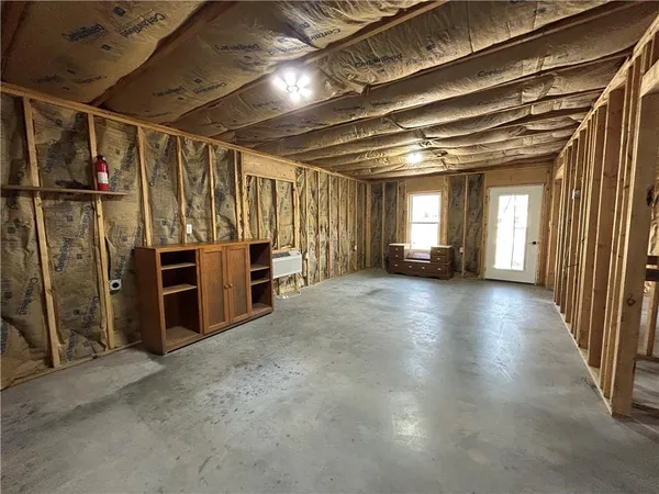 $64,900 | 609 North Wood Street, Caney, KS 67333