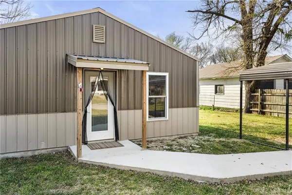 $64,900 | 609 North Wood Street, Caney, KS 67333