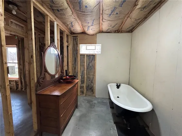 $64,900 | 609 North Wood Street, Caney, KS 67333