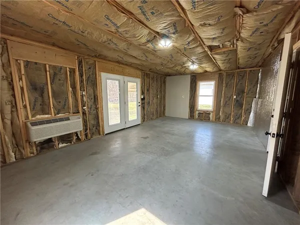 $64,900 | 609 North Wood Street, Caney, KS 67333