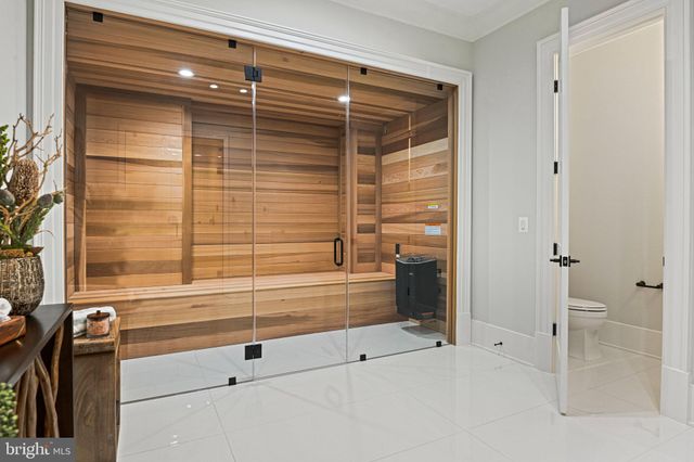 $4,350,540 | 6503 Halls Farm Lane, McLean, VA 22101