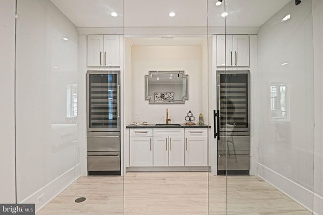 $4,350,540 | 6503 Halls Farm Lane, McLean, VA 22101