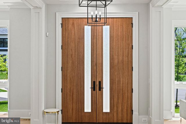 $4,350,540 | 6503 Halls Farm Lane, McLean, VA 22101