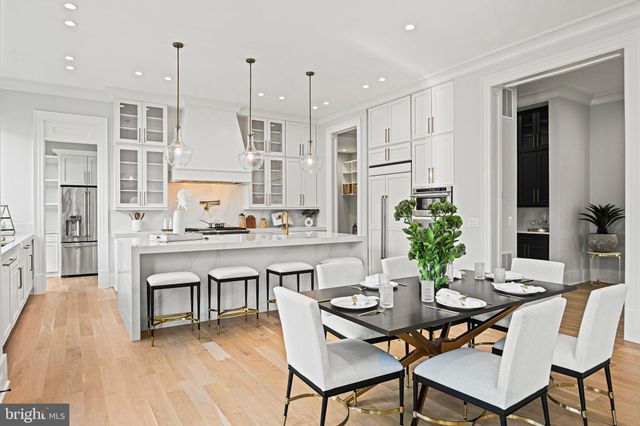 $4,350,540 | 6503 Halls Farm Lane, McLean, VA 22101