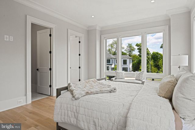 $4,350,540 | 6503 Halls Farm Lane, McLean, VA 22101