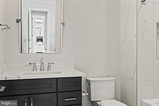 $4,350,540 | 6503 Halls Farm Lane, McLean, VA 22101