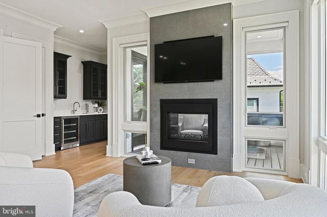 $4,350,540 | 6503 Halls Farm Lane, McLean, VA 22101