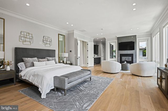 $4,350,540 | 6503 Halls Farm Lane, McLean, VA 22101