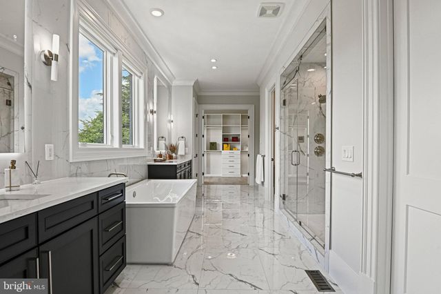 $4,350,540 | 6503 Halls Farm Lane, McLean, VA 22101