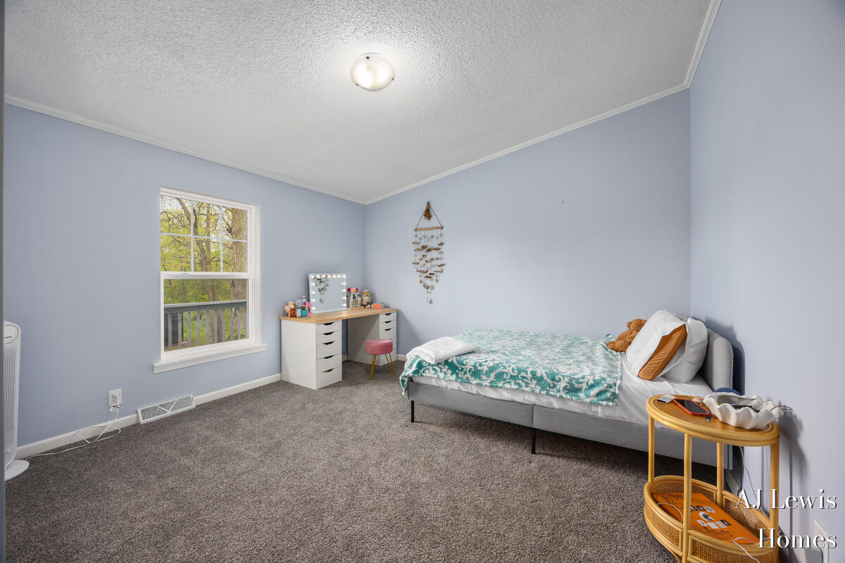 4810 Buehler Road Hastings, MI 49058 - Photo 14 of 25 2nd bedroom main floor