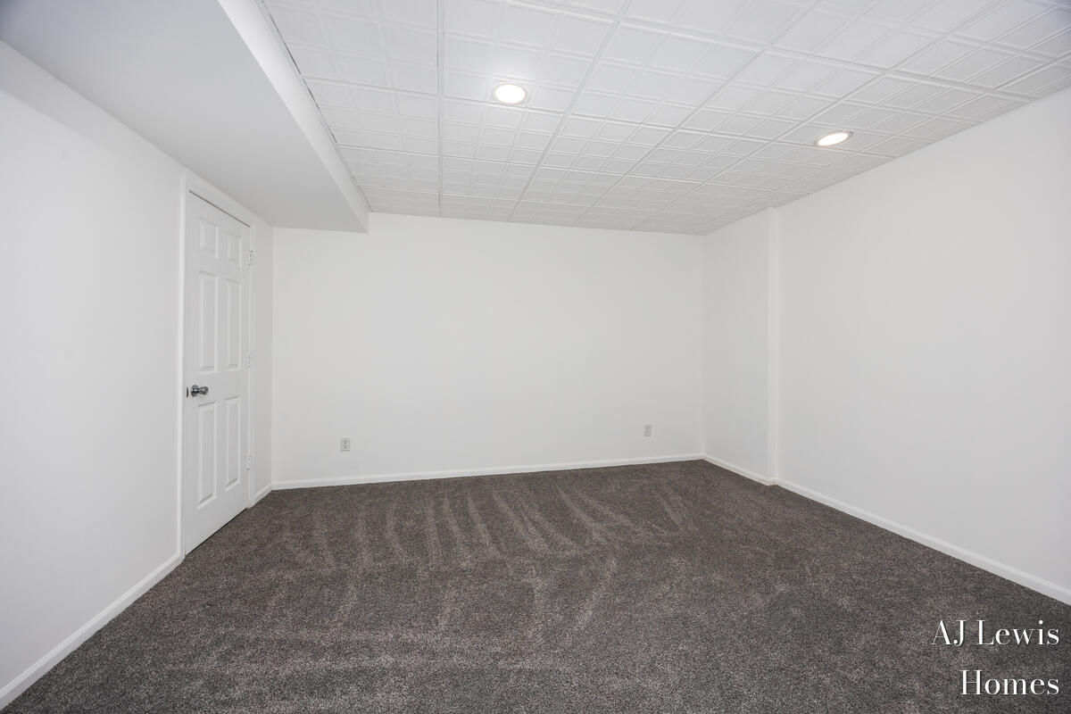 4810 Buehler Road Hastings, MI 49058 - Photo 19 of 25 Office/4th bedroom