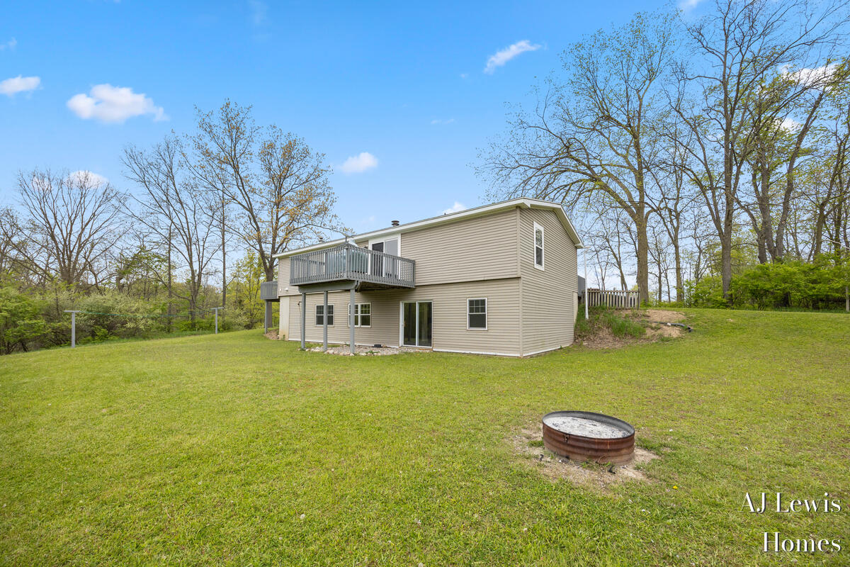 4810 Buehler Road Hastings, MI 49058 - Photo 20 of 25 Private back yard