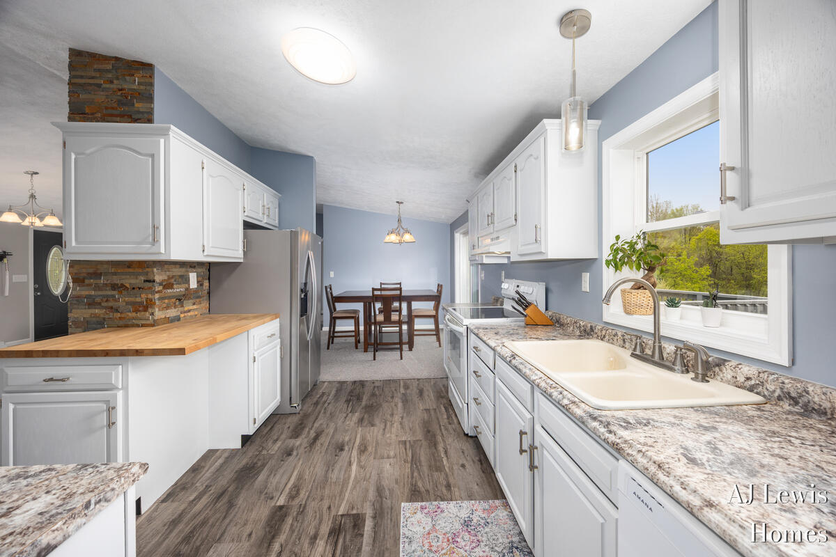 4810 Buehler Road Hastings, MI 49058 - Photo 9 of 25 Remodeled kitchen