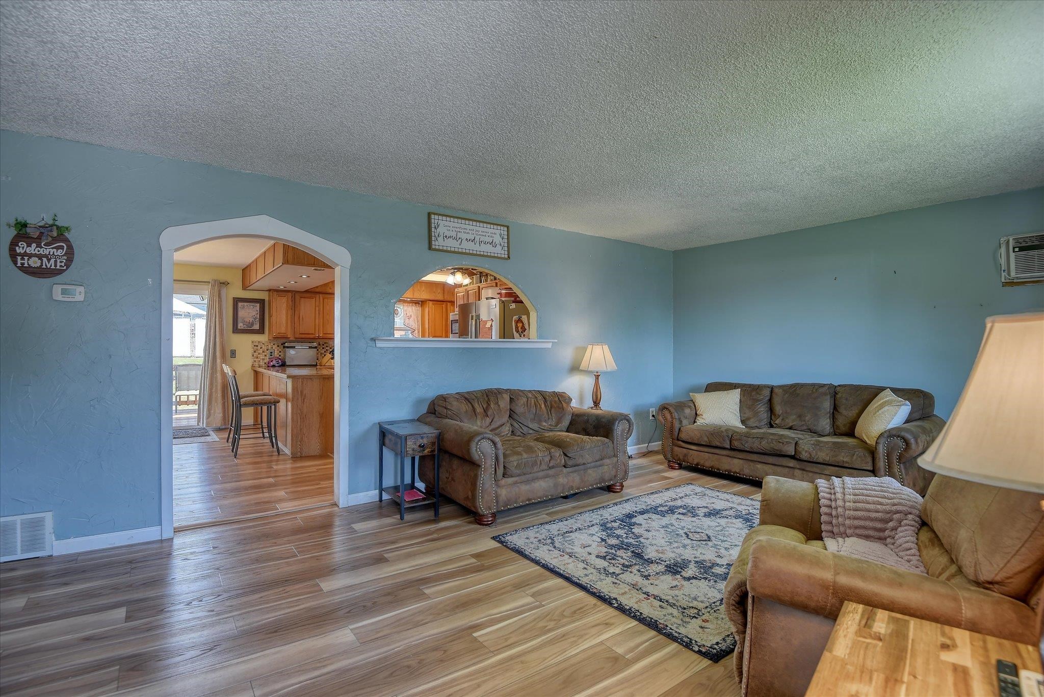 3907 East Cleveland Avenue Spokane, WA 99217 - Photo 3 of 46