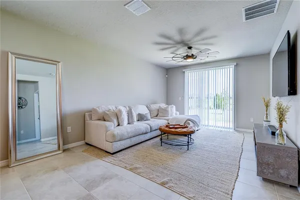 $2,500 | 10210 Daybreak Glen, Parrish, FL 34219