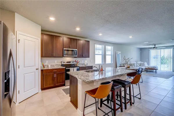 $2,500 | 10210 Daybreak Glen, Parrish, FL 34219