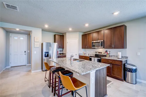 $2,500 | 10210 Daybreak Glen, Parrish, FL 34219