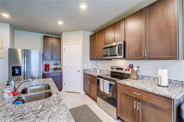 $2,500 | 10210 Daybreak Glen, Parrish, FL 34219