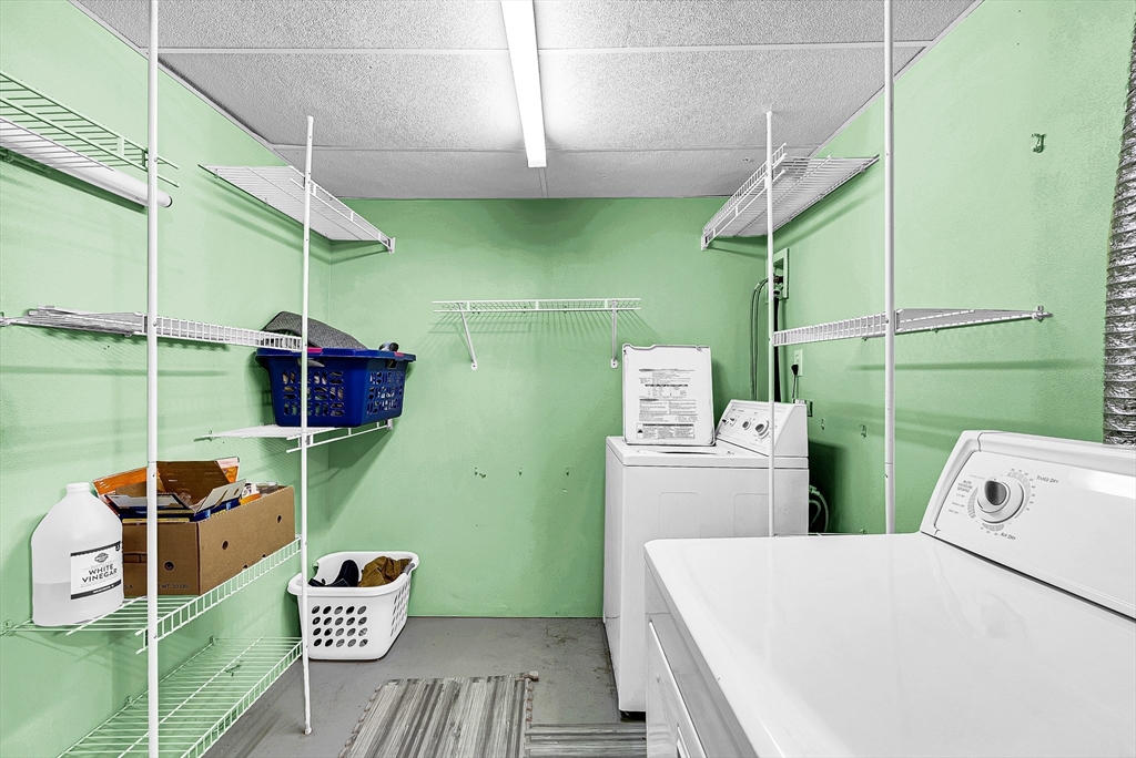 102 Lower Gore Road Webster, MA 01570 - Photo 31 of 40 a utility room with dryer and washer