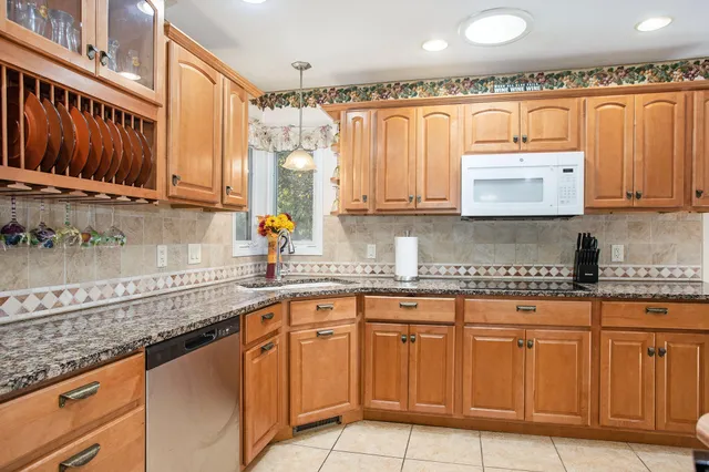 $285,000 | 60241 Constantine Road, Three Rivers, MI 49093