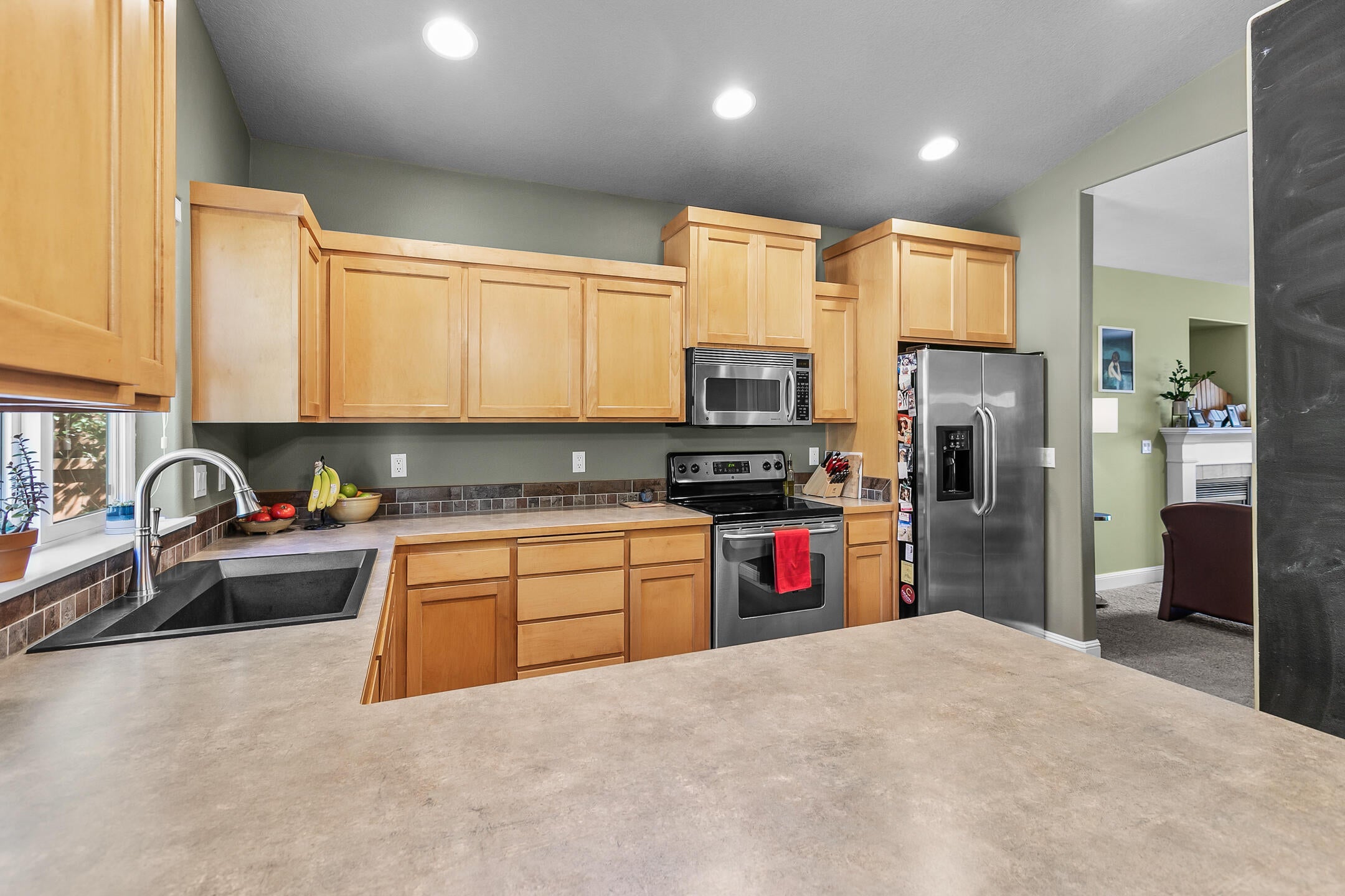 20568 Slalom Way Bend, OR 97702 - Photo 10 of 27 2021_08_28_20568_slalom-6