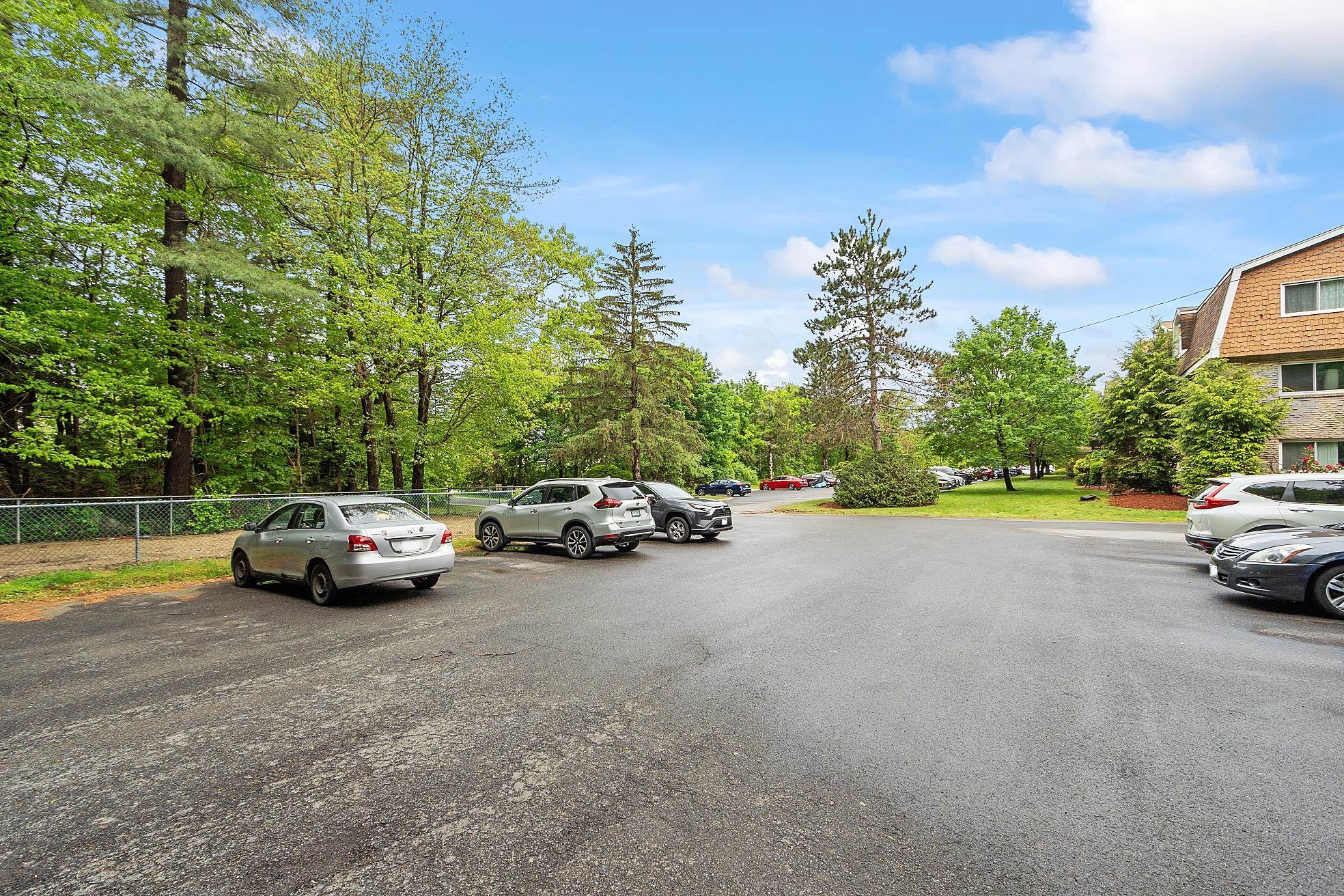 310 Brook Village Road, Unit 26 Nashua, NH 03062 - Photo 23 of 23