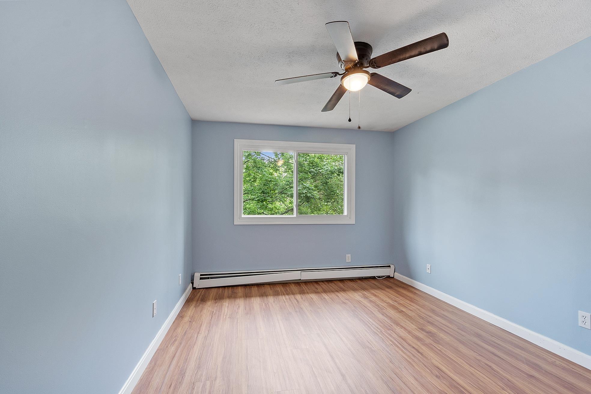 310 Brook Village Road, Unit 26 Nashua, NH 03062 - Photo 8 of 23