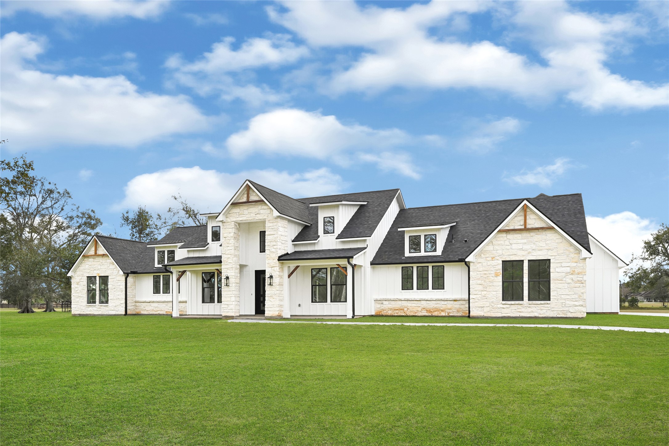 16915 Hamill Drive Rosharon, TX 77583 - Photo 3 of 36