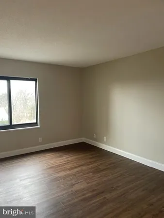 $2,300 | 205 Yoakum Parkway, Unit 804, Alexandria, VA 22304