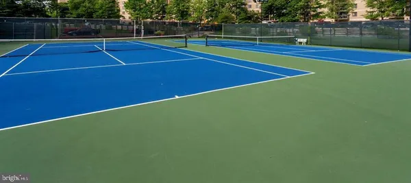 $2,300 | 205 Yoakum Parkway, Unit 804, Alexandria, VA 22304