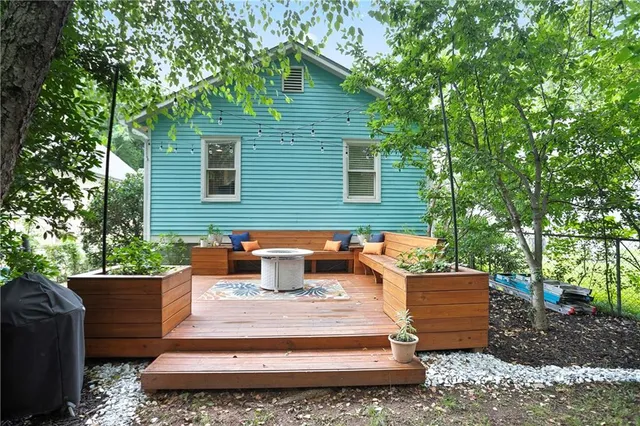 $689,900 | 114 Tye Street Southeast, Atlanta, GA 30316