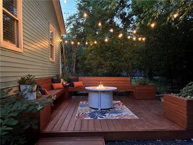 $689,900 | 114 Tye Street Southeast, Atlanta, GA 30316