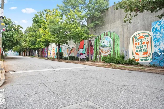 $689,900 | 114 Tye Street Southeast, Atlanta, GA 30316