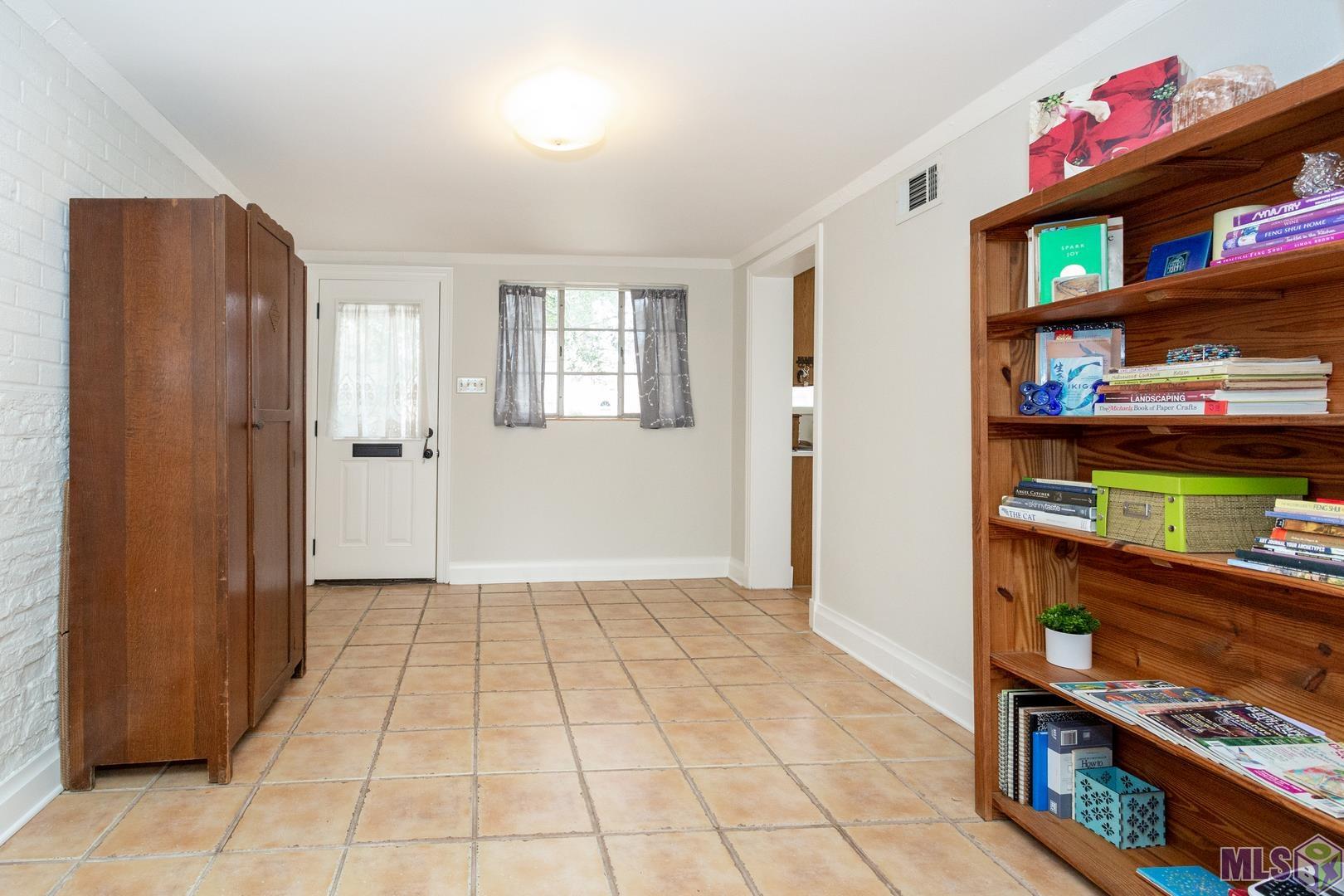 9042 Redbud Street Baton Rouge, LA 70815 - Photo 12 of 19 Gallery Image 12