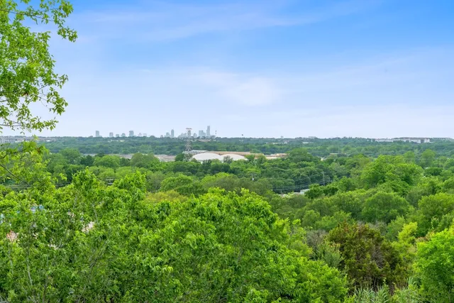 $1,750 | 5210 Rogers Lane, Unit 2, Austin, TX 78724