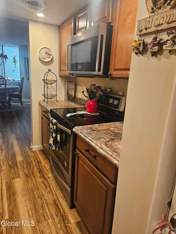 $1,600 | 59 Winners Circle, Saratoga Springs, NY 12866