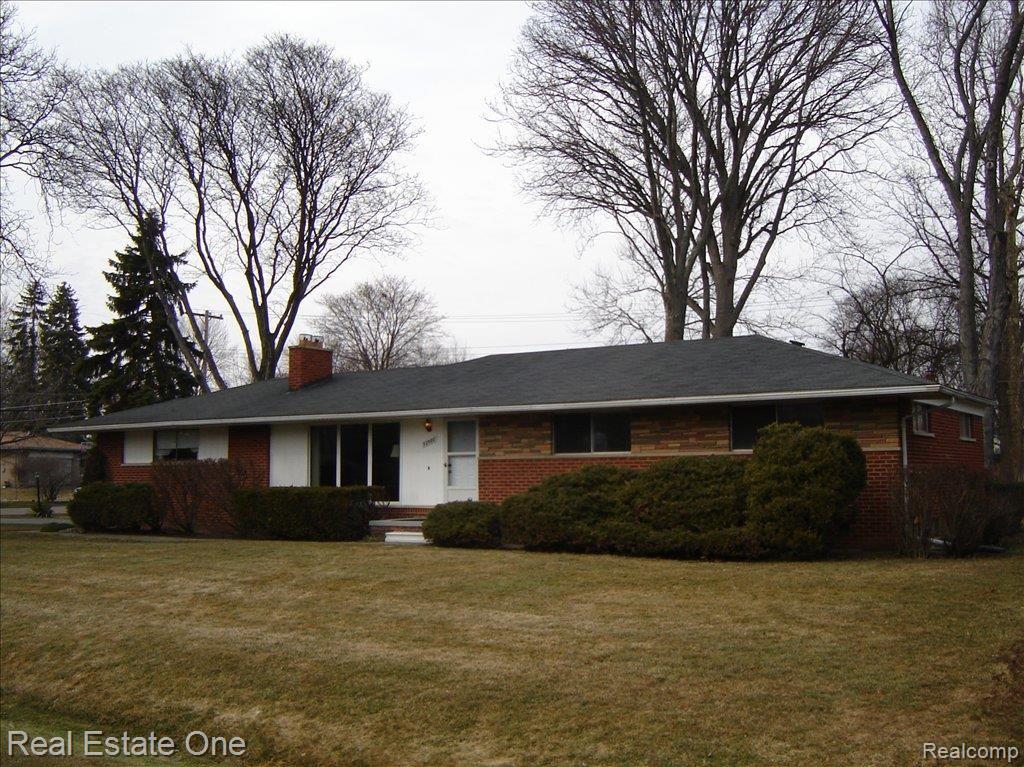 GREAT LOCATION RANCH