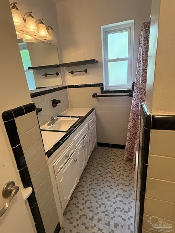 $299,900 | 2005 Peyton Drive, Pensacola, FL 32503