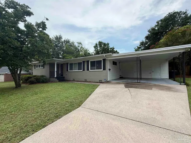 $299,900 | 2005 Peyton Drive, Pensacola, FL 32503