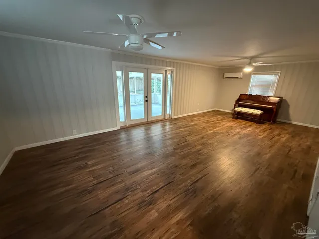 $299,900 | 2005 Peyton Drive, Pensacola, FL 32503