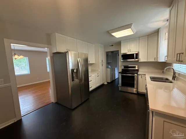 $299,900 | 2005 Peyton Drive, Pensacola, FL 32503