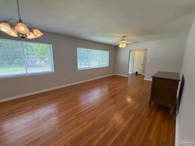 $299,900 | 2005 Peyton Drive, Pensacola, FL 32503